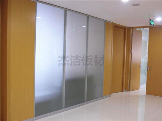 重慶電信大樓護(hù)墻板